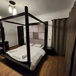 Stylish And Spacious Apartment